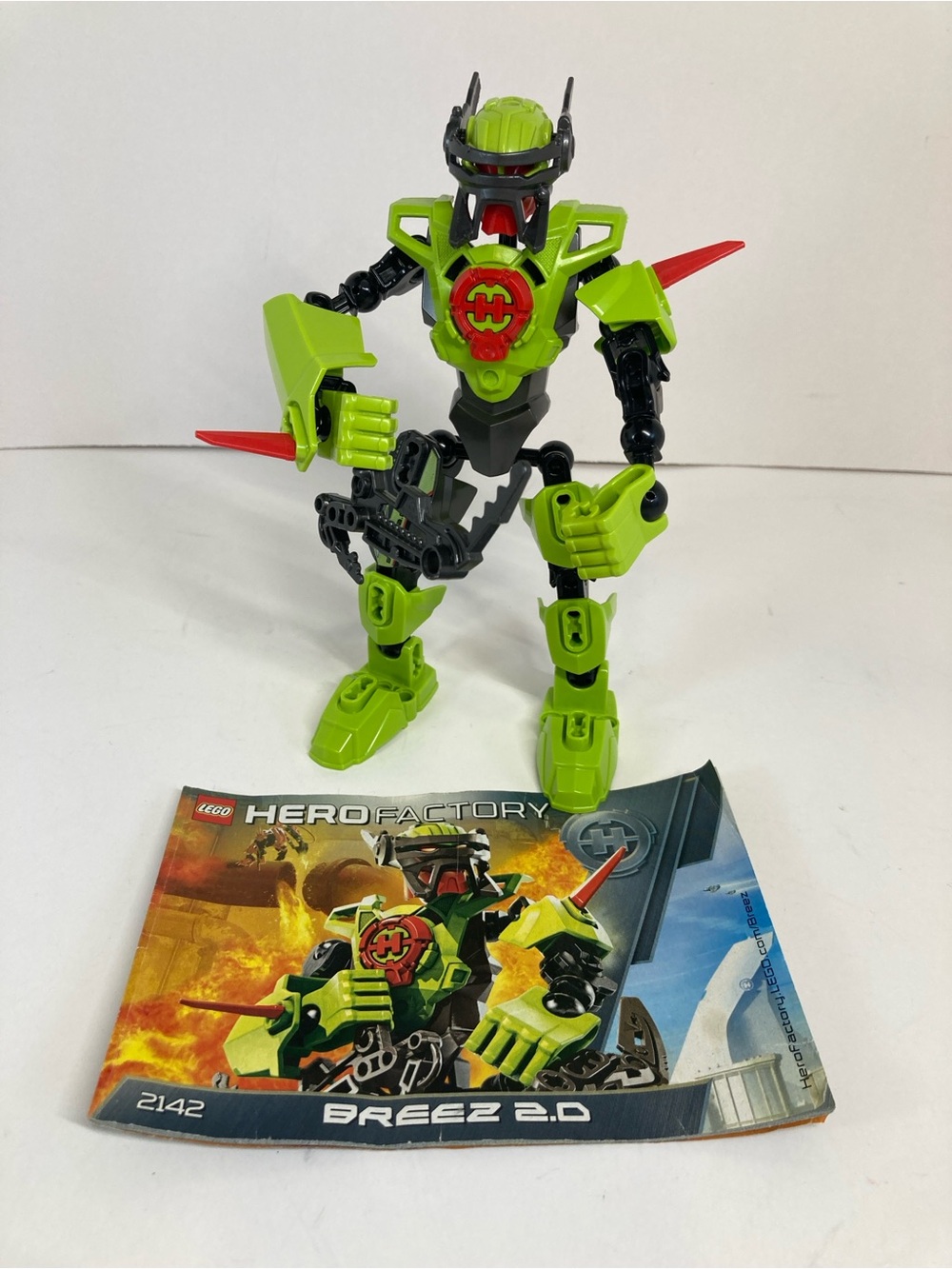 LEGO Hero Factory 2142 Breez 2.0 Near Complete With Manual